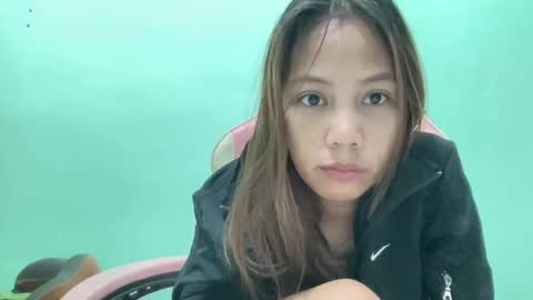 Snapshot of prettyph1 chatting on December 2024 08:10:02 PM LYNDA online show from December 2024 08:10:02 PM