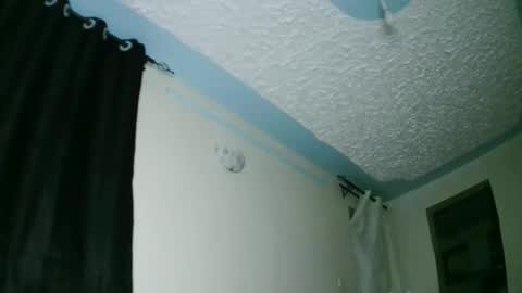 prettyreen online show from September 2025 12:59:01 AM