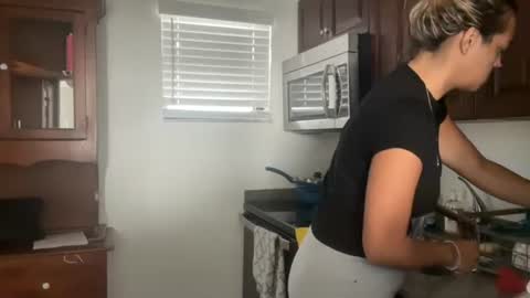 prettyyykittyyy22 online show from September 2025 03:26:02 PM