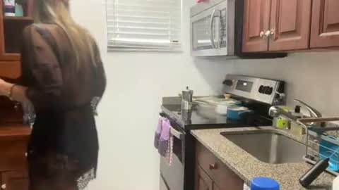 prettyyykittyyy22 online show from April 2026 01:30:01 PM