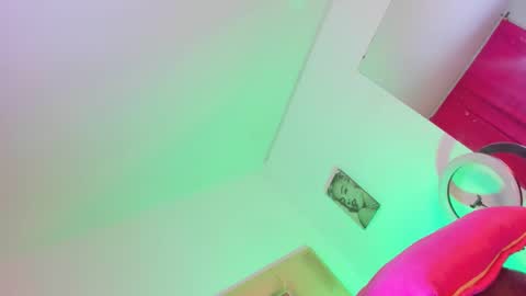 Snapshot of pretygirltsxxx chatting on June 2026 12:17:01 PM pretygirltsxxx online show from June 2026 12:17:01 PM