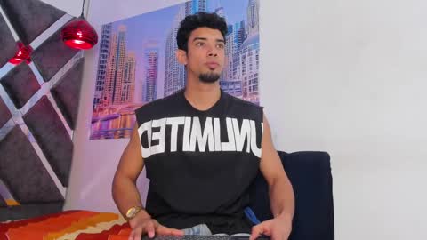 prince_arthur77 online show from November 2025 02:16:01 PM