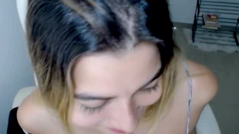 Snapshot of princess_19x chatting on March 2025 05:29:02 AM valery dollx online show from March 2025 05:29:02 AM