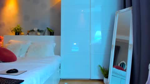 Snapshot of princess_haziel chatting on December 2024 03:11:01 PM Haziel - online show from December 2024 03:11:01 PM