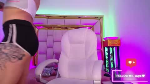 princess helena  online show from February 2025 12:43:01 AM