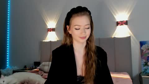 Snapshot of princess_nier chatting on January 2025 01:15:01 AM Princess Diana online show from January 2025 01:15:01 AM