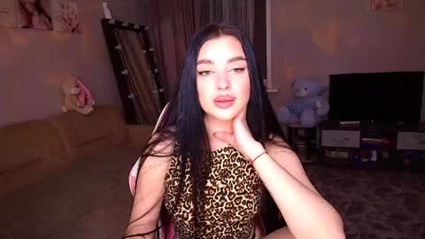 princessamira1 online show from September 2025 02:09:02 PM