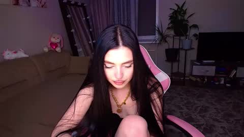 princessamira1 online show from October 2025 03:36:01 PM