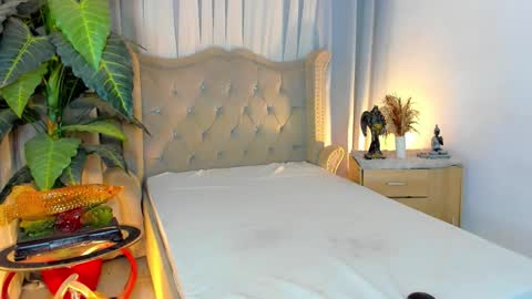 PrincessDONT FORGET TO FOLLOW ME online show from December 2025 08:52:02 AM