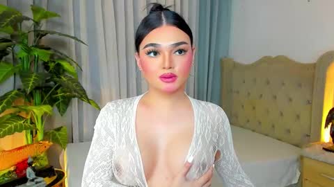 PrincessDONT FORGET TO FOLLOW ME online show from December 2025 08:00:01 AM