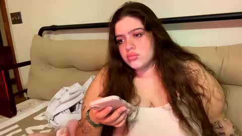 Snapshot of princesslaylaa chatting on December 2024 06:48:02 AM princessviccxo online show from December 2024 06:48:02 AM