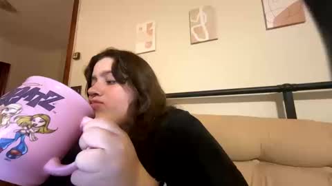 Snapshot of princesslaylaa chatting on October 2025 06:05:01 AM princessviccxo online show from October 2025 06:05:01 AM