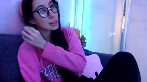 PrincessPinky444 online show from December 2025 02:49:01 AM