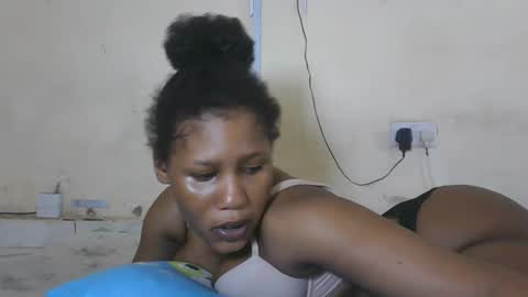 FENNY online show from February 2026 10:19:01 PM