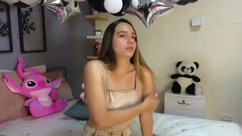 Snapshot of priscilla_sofia chatting on June 2026 03:55:02 PM PRISCILLA online show from June 2026 03:55:02 PM