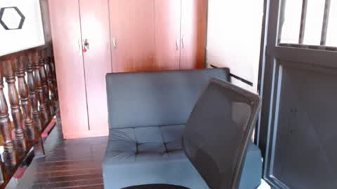 prismm_ online show from November 2025 04:38:01 PM