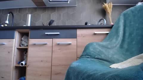 Snapshot of private_space chatting on October 2025 08:04:01 AM Space online show from October 2025 08:04:01 AM
