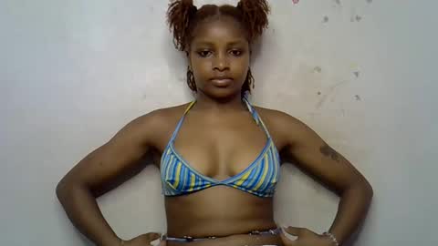 Snapshot of priya_queen chatting on April 2026 09:26:01 PM priya_queen online show from April 2026 09:26:01 PM