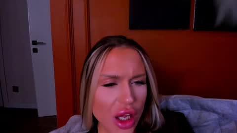 Barbara online show from February 2025 06:31:01 PM