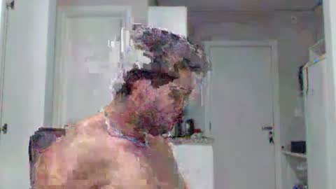 Snapshot of promuscles4u chatting on January 2025 02:37:01 AM promuscles4u online show from January 2025 02:37:01 AM