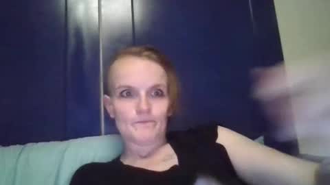 Snapshot of properfuct chatting on January 2025 01:06:02 PM Properfuct online show from January 2025 01:06:02 PM