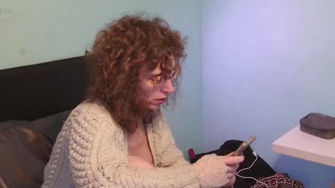 Snapshot of prxscillia_tx chatting on December 2025 03:30:01 PM prxscillia_tx online show from December 2025 03:30:01 PM