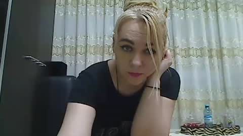 Snapshot of pryncess_sweety chatting on February 2025 06:32:02 PM Pryncess sweety online show from February 2025 06:32:02 PM