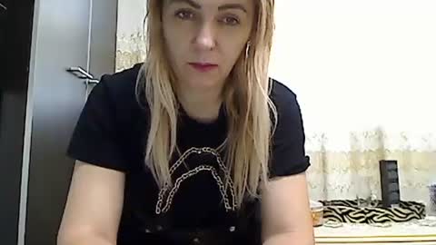 Pryncess sweety online show from November 2025 07:42:02 AM