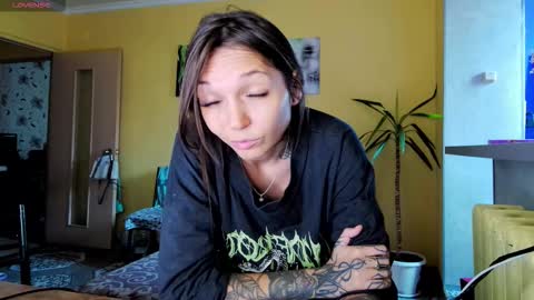 Snapshot of psyheya chatting on October 2025 10:23:02 AM LUCY -----    online show from October 2025 10:23:02 AM