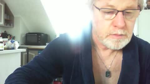 Snapshot of ptitrouquin chatting on March 2026 07:48:02 AM ptitrouquin online show from March 2026 07:48:02 AM