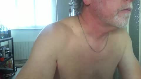 Snapshot of ptitrouquin chatting on April 2026 07:53:02 AM ptitrouquin online show from April 2026 07:53:02 AM