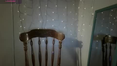 Snapshot of puddlessjersey chatting on February 2026 04:17:02 AM Drowning Puddles online show from February 2026 04:17:02 AM