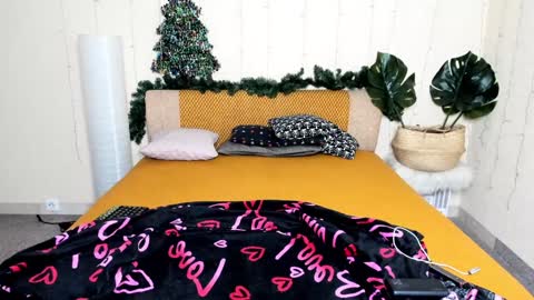 Snapshot of puffybun chatting on January 2025 10:49:02 PM puffybun online show from January 2025 10:49:02 PM