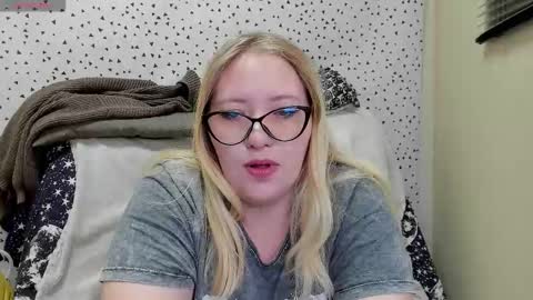 puffybun online show from March 2026 08:55:01 PM