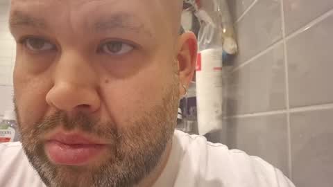 Snapshot of pulpdiction2 chatting on January 2025 04:47:01 AM Pulp online show from January 2025 04:47:01 AM