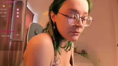Snapshot of pumbazaebumba chatting on May 2026 08:12:02 AM Alisa lack of vitamin D online show from May 2026 08:12:02 AM