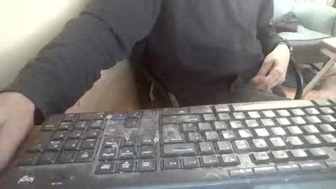 pup_y online show from February 2026 11:24:01 AM