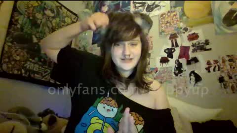 Snapshot of puppybliss chatting on September 2025 08:25:01 AM Tboy Puppy online show from September 2025 08:25:01 AM