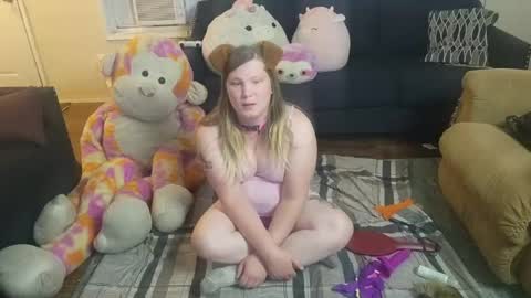puppygirllovestobeg online show from August 2026 07:33:02 AM