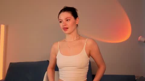 Snapshot of puree_eva chatting on June 2026 01:44:02 AM Eva online show from June 2026 01:44:02 AM