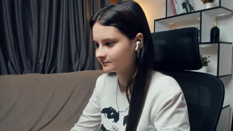 puremelody online show from October 2025 09:23:02 PM