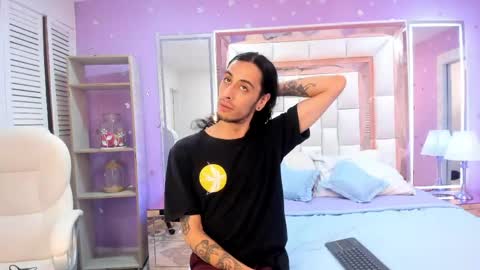 Snapshot of puretemptation_ chatting on June 2026 07:27:02 PM Experienced guys online show from June 2026 07:27:02 PM