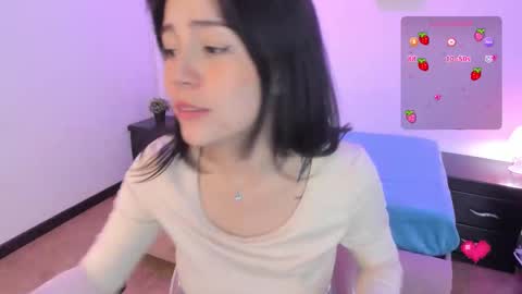 Snapshot of purple_slut_ chatting on November 2025 04:34:01 AM Anna online show from November 2025 04:34:01 AM