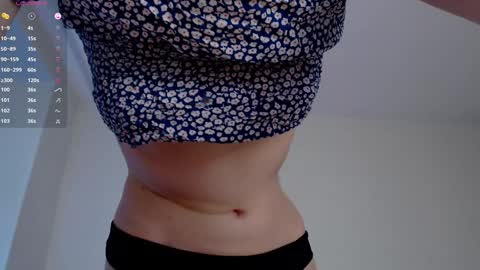 Snapshot of purplebeawer chatting on December 2024 08:18:01 PM Francine online show from December 2024 08:18:01 PM