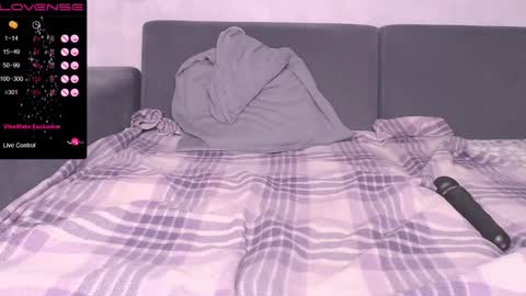 Nina online show from January 2025 02:30:02 PM