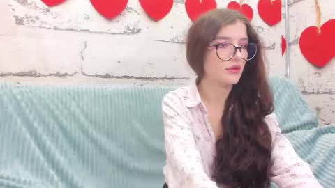 pussykatt_girl online show from February 2025 08:29:01 AM