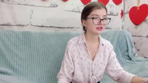 pussykatt_girl online show from February 2025 01:21:01 AM