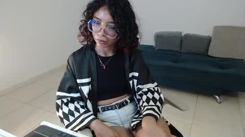 Izumi online show from March 2025 05:55:02 AM