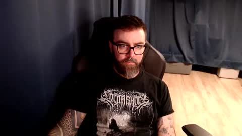 Snapshot of pyroxen chatting on December 2025 10:37:01 PM Yog Sothoth online show from December 2025 10:37:01 PM