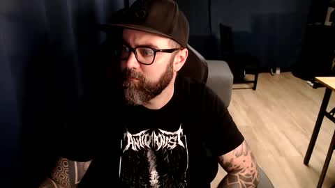 Snapshot of pyroxen chatting on May 2026 12:37:02 PM Yog Sothoth online show from May 2026 12:37:02 PM